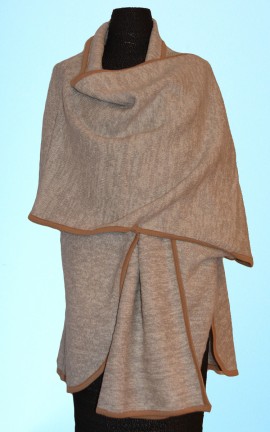 RoseyClothesCape9 Nicely wrapped!
